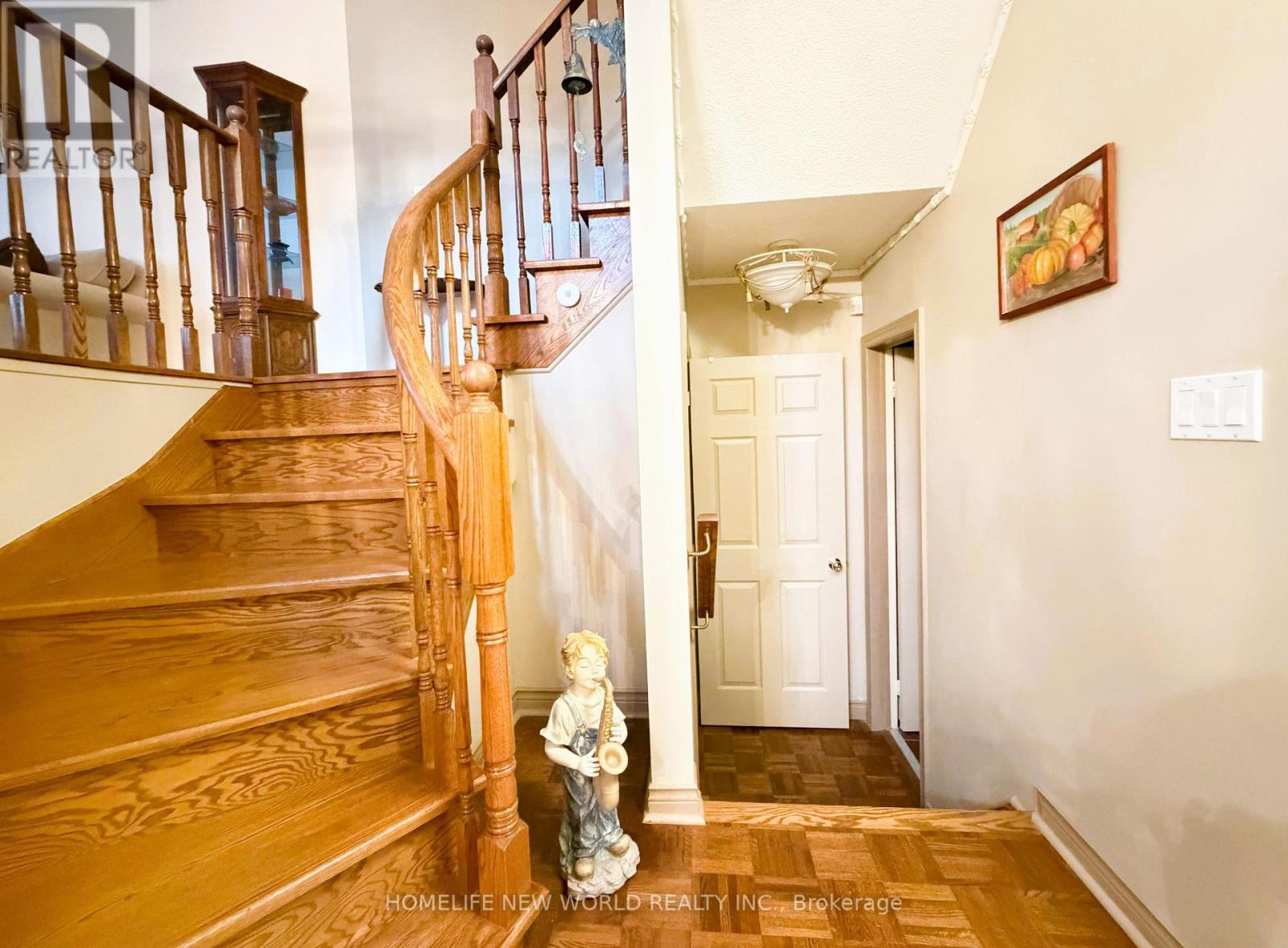 2326 YORKTOWN CIRCLE - 14