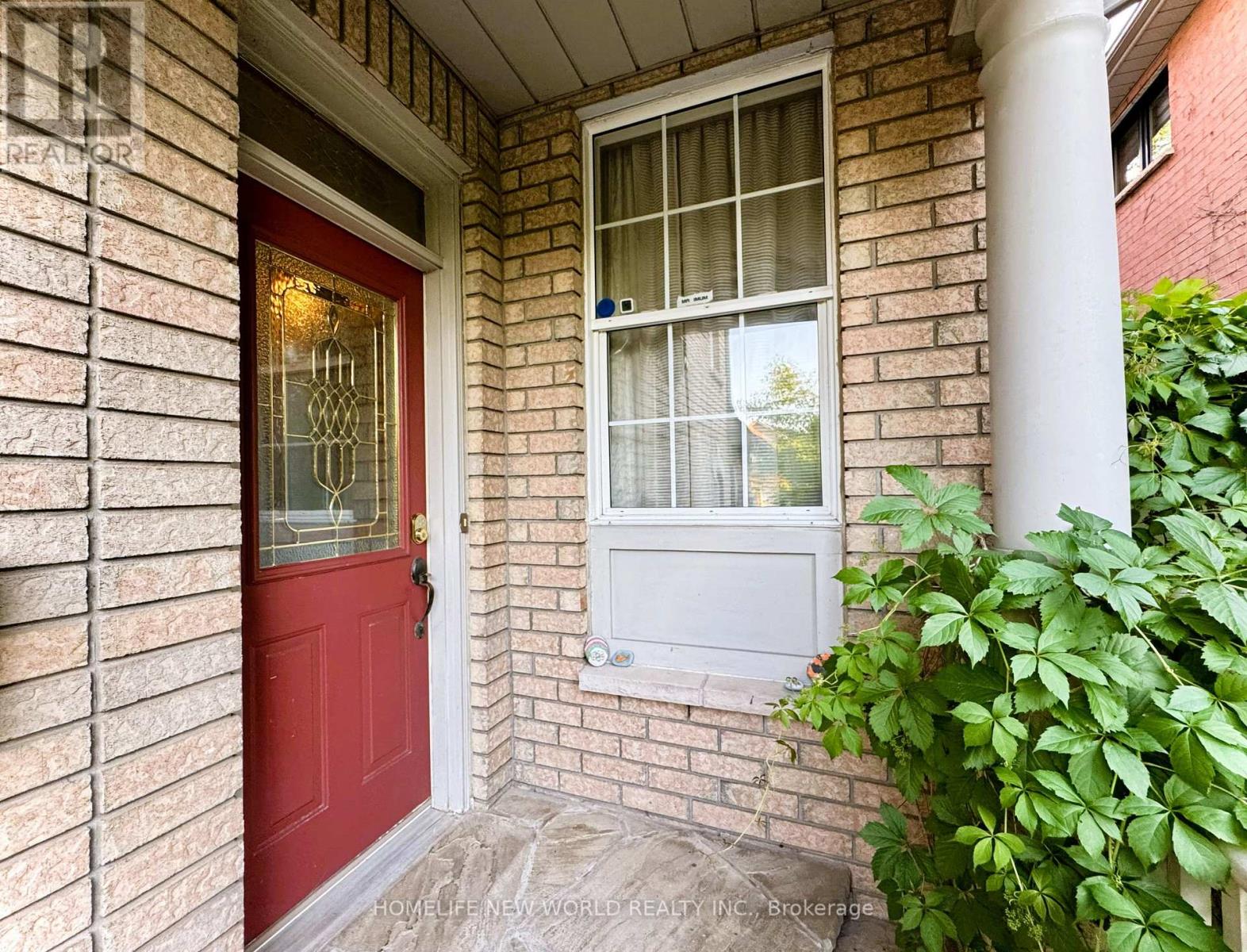 2326 YORKTOWN CIRCLE - 4