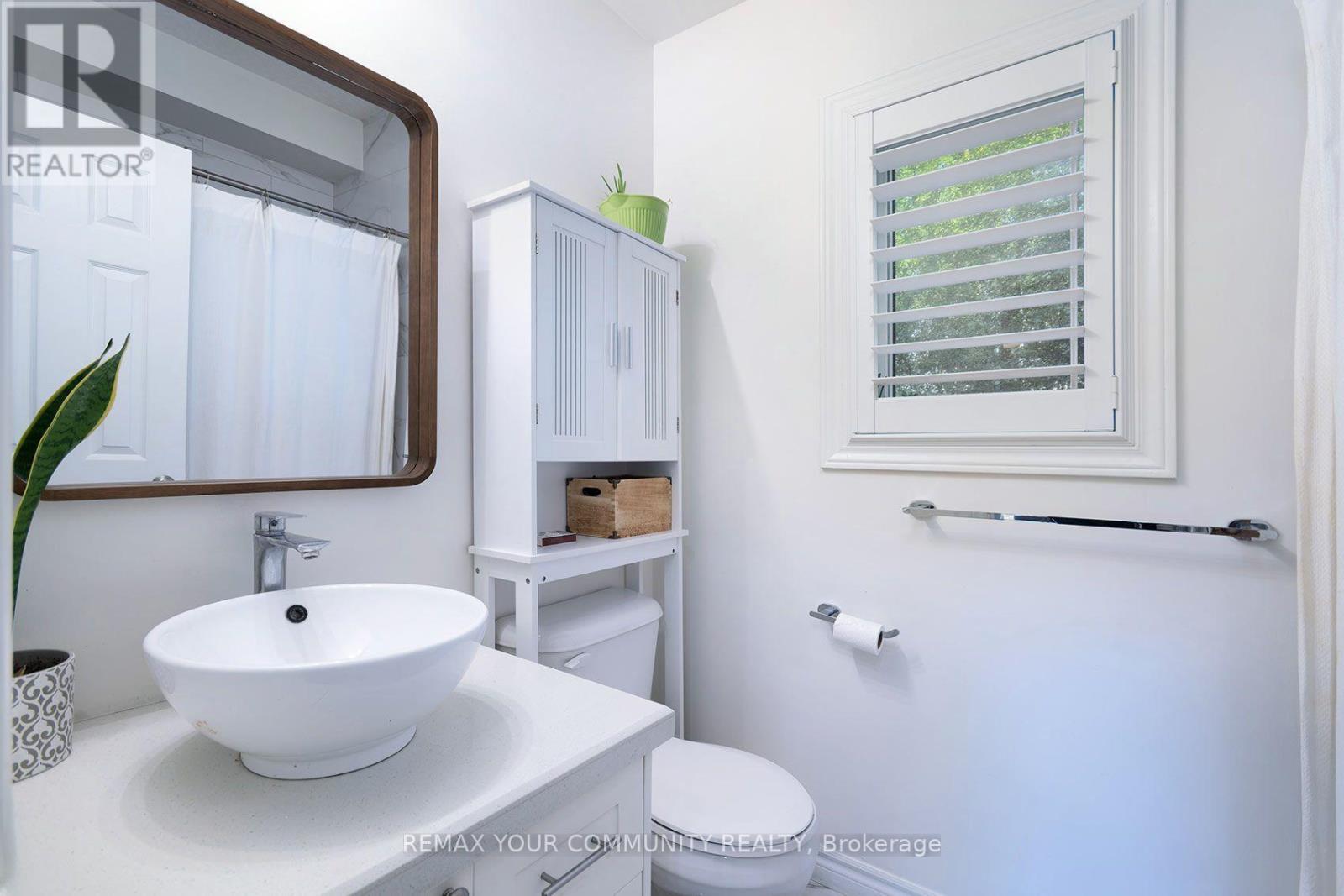 #6B 164 HEIMAN STREET - 19