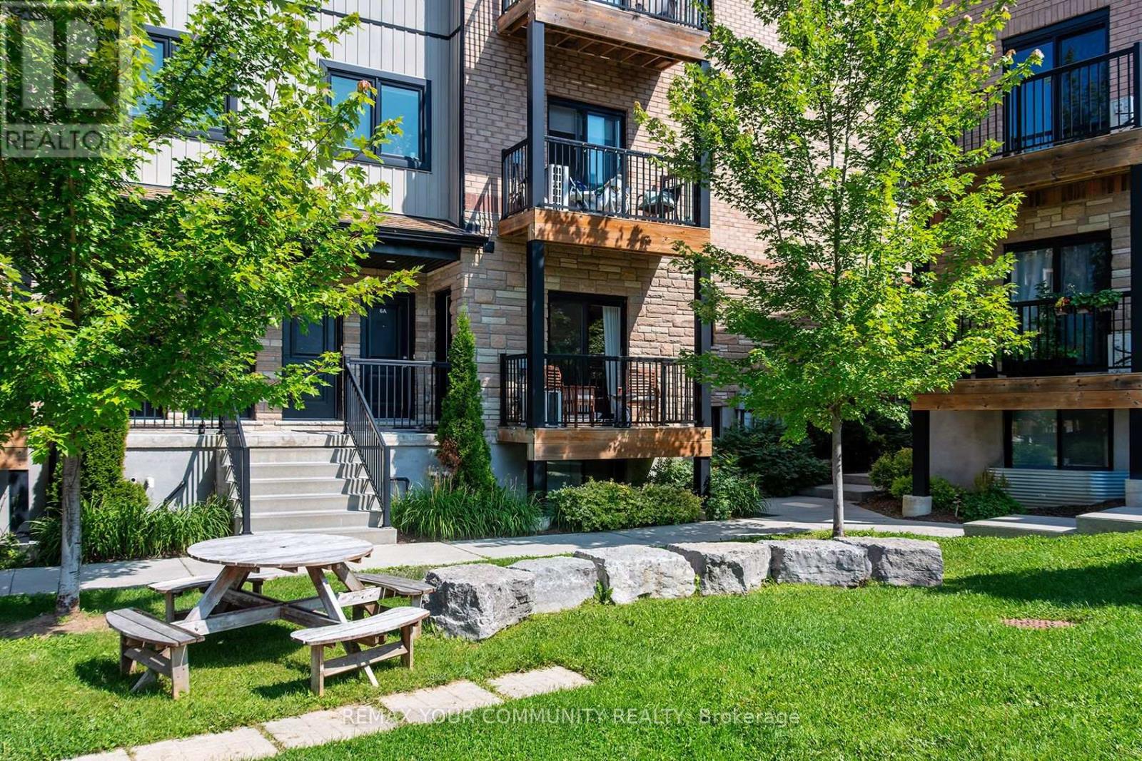 #6B 164 HEIMAN STREET - 29