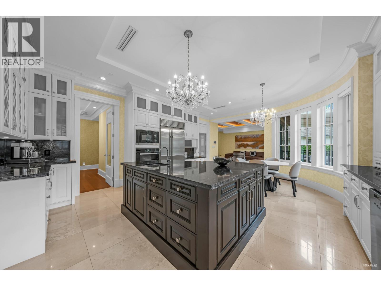 6011 ADERA STREET, Vancouver