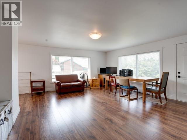 4535 FERNWOOD AVE - 9