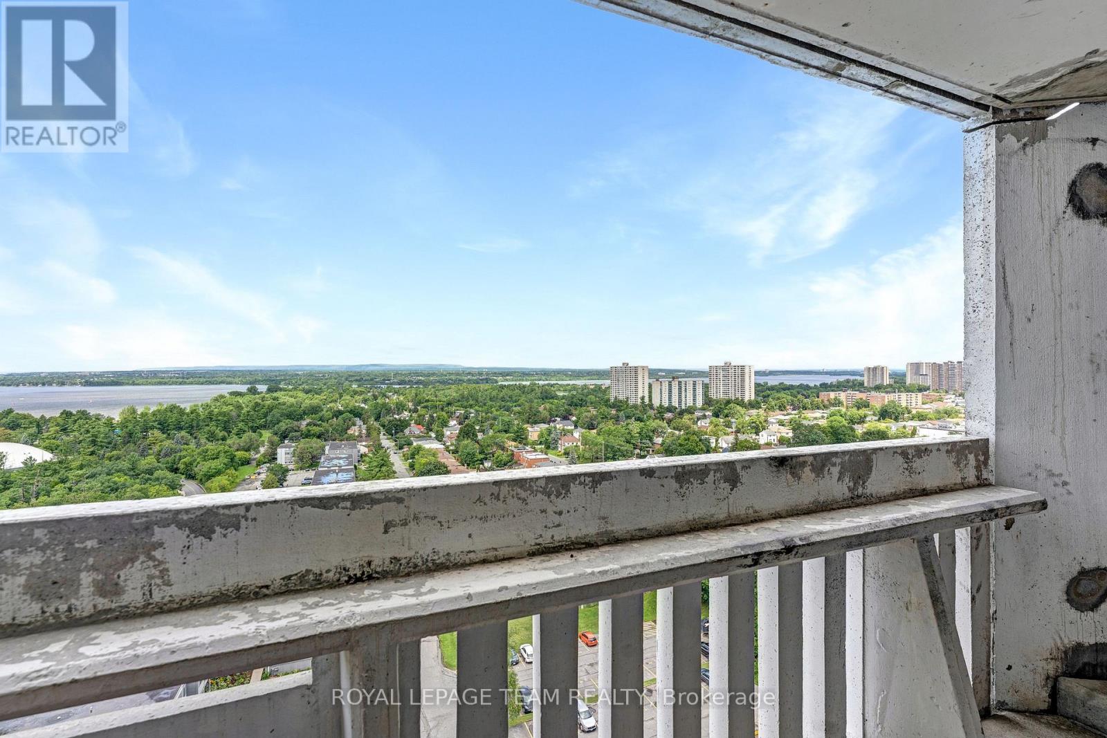 2 Bed, 1 Bath House for Sale in Ottawa – 1402 – 415 GREENVIEW AVENUE, Ottawa – MLS# X13648414 - Image 10