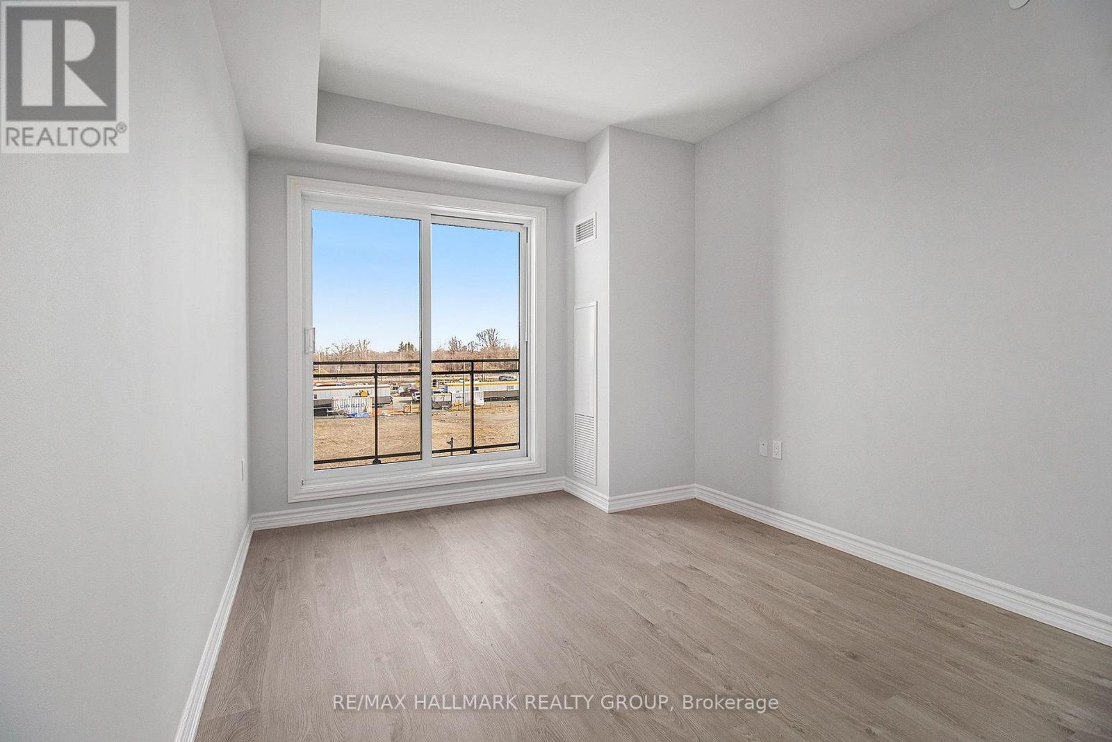 2 Bed, 2 Bath Apartment for Rent in Ottawa – 311 – 1350 HEMLOCK ROAD, Ottawa – MLS# X13648430 - Image 11