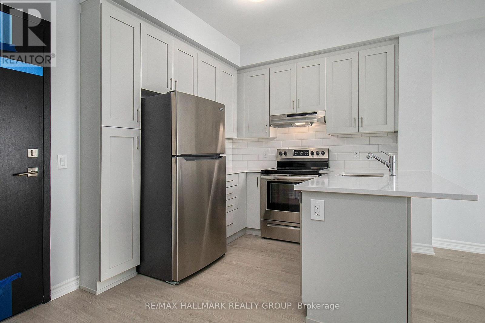 2 Bed, 2 Bath Apartment for Rent in Ottawa – 311 – 1350 HEMLOCK ROAD, Ottawa – MLS# X13648430 - Image 7