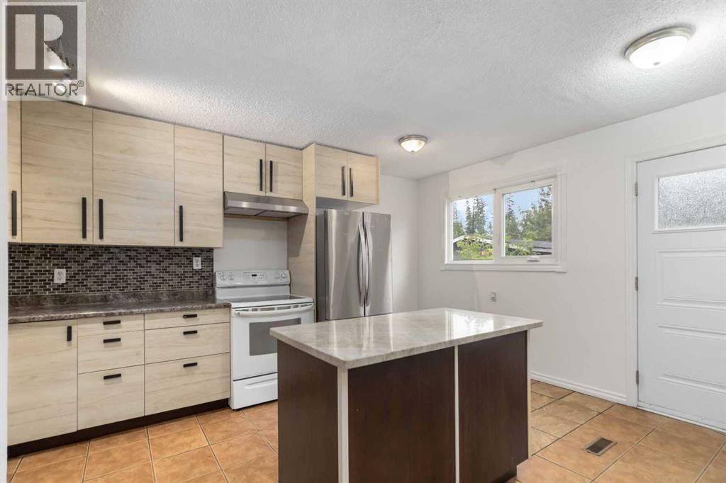 156 Rock Bay, Fort McMurray