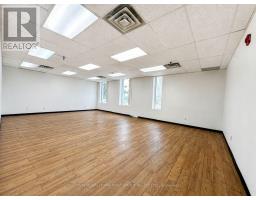 126 Commercial Avenue, Ajax, ON L1S2H5 Photo 11