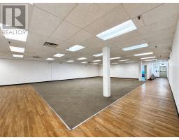 126 Commercial Avenue, Ajax, ON L1S2H5 Photo 9