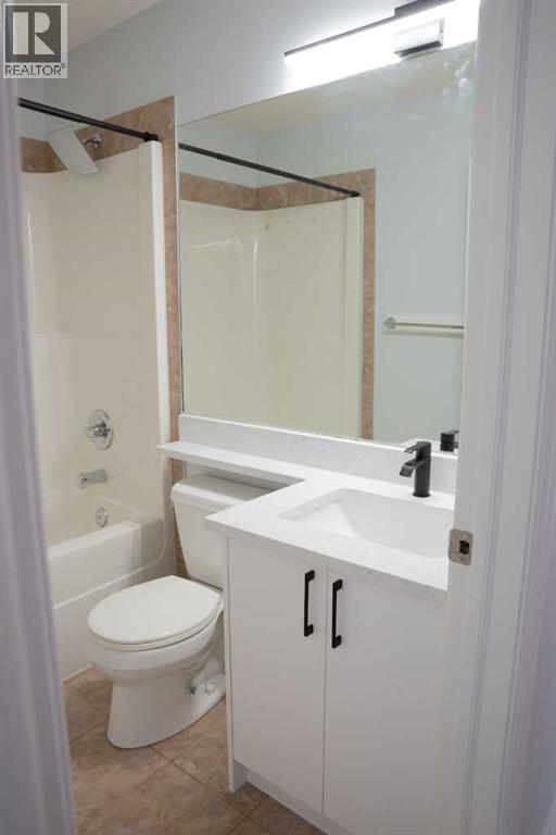 3 Strathridge Bay SW - Image 19