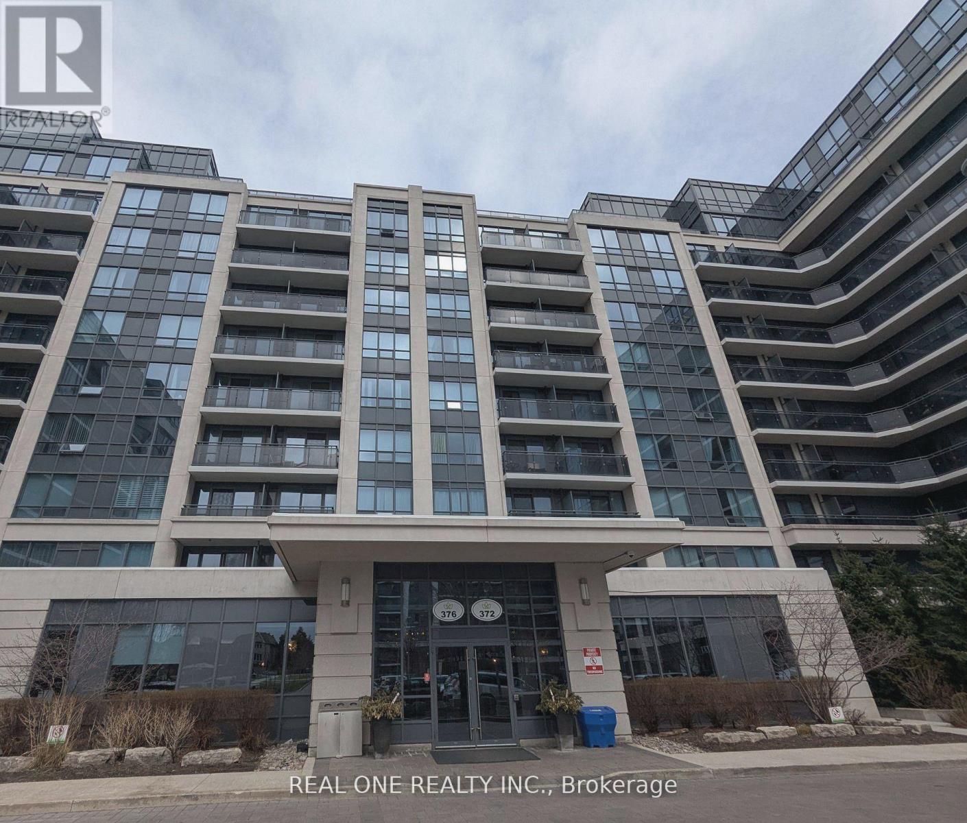 326 - 372 HIGHWAY 7 E