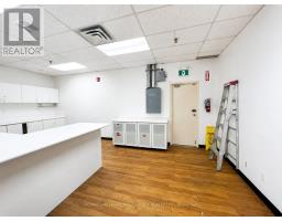 1&3 - 126 Commercial Avenue, Ajax, ON L1S2H5 Photo 11