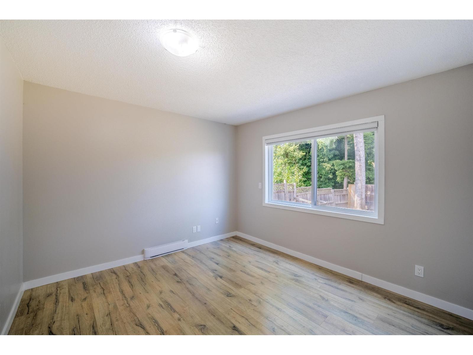3 Bed, 2 Bath House for Sale in Abbotsford – 32565 GEORGE FERGUSON WAY, Abbotsford – MLS# R3152420 - Image 15