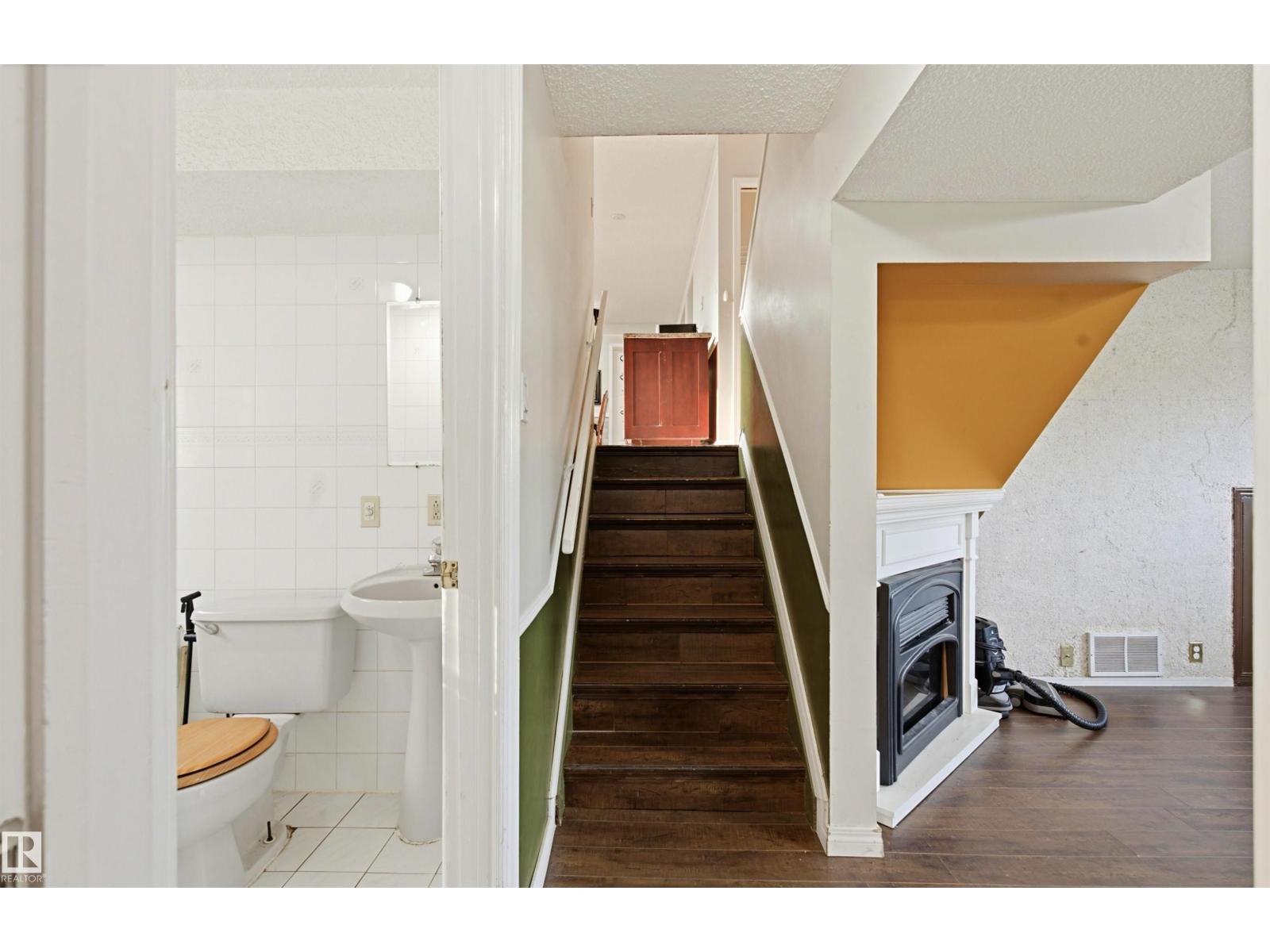 13604 90A ST NW - 22