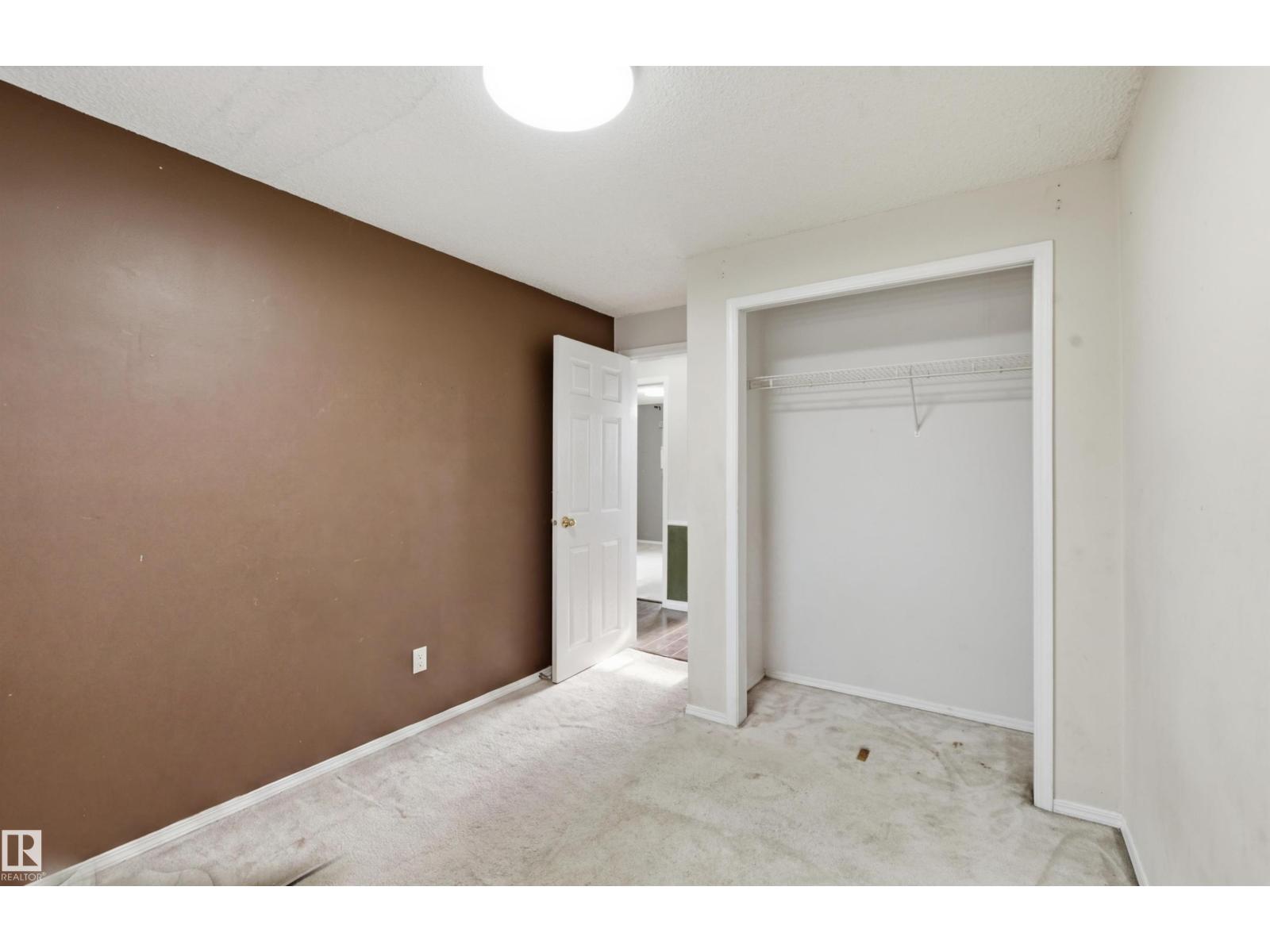 13604 90A ST NW - 15