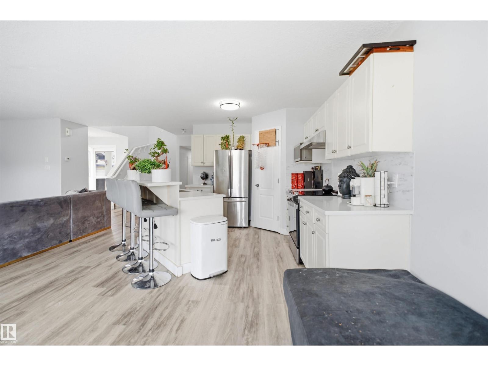 714 87 Street SW - Image 14