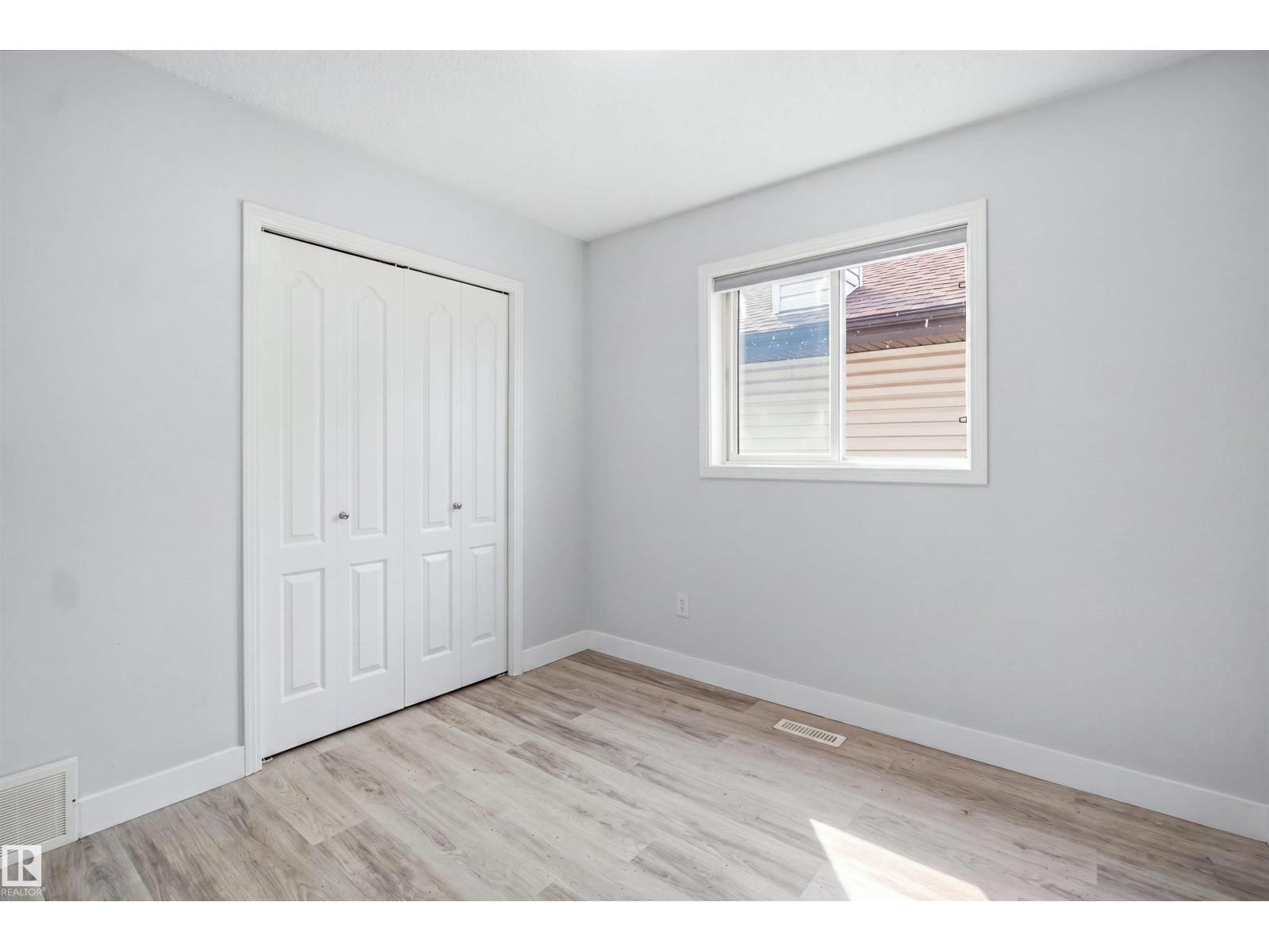 714 87 Street SW - Image 29