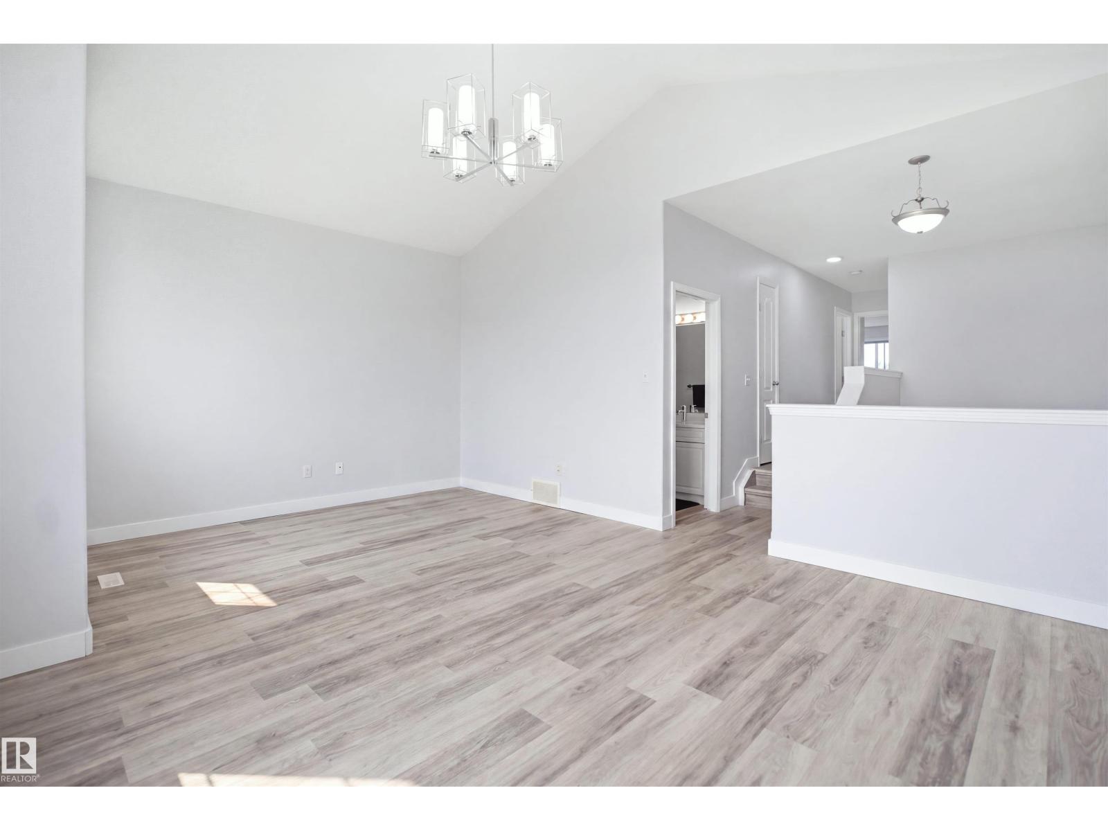 714 87 Street SW - 22
