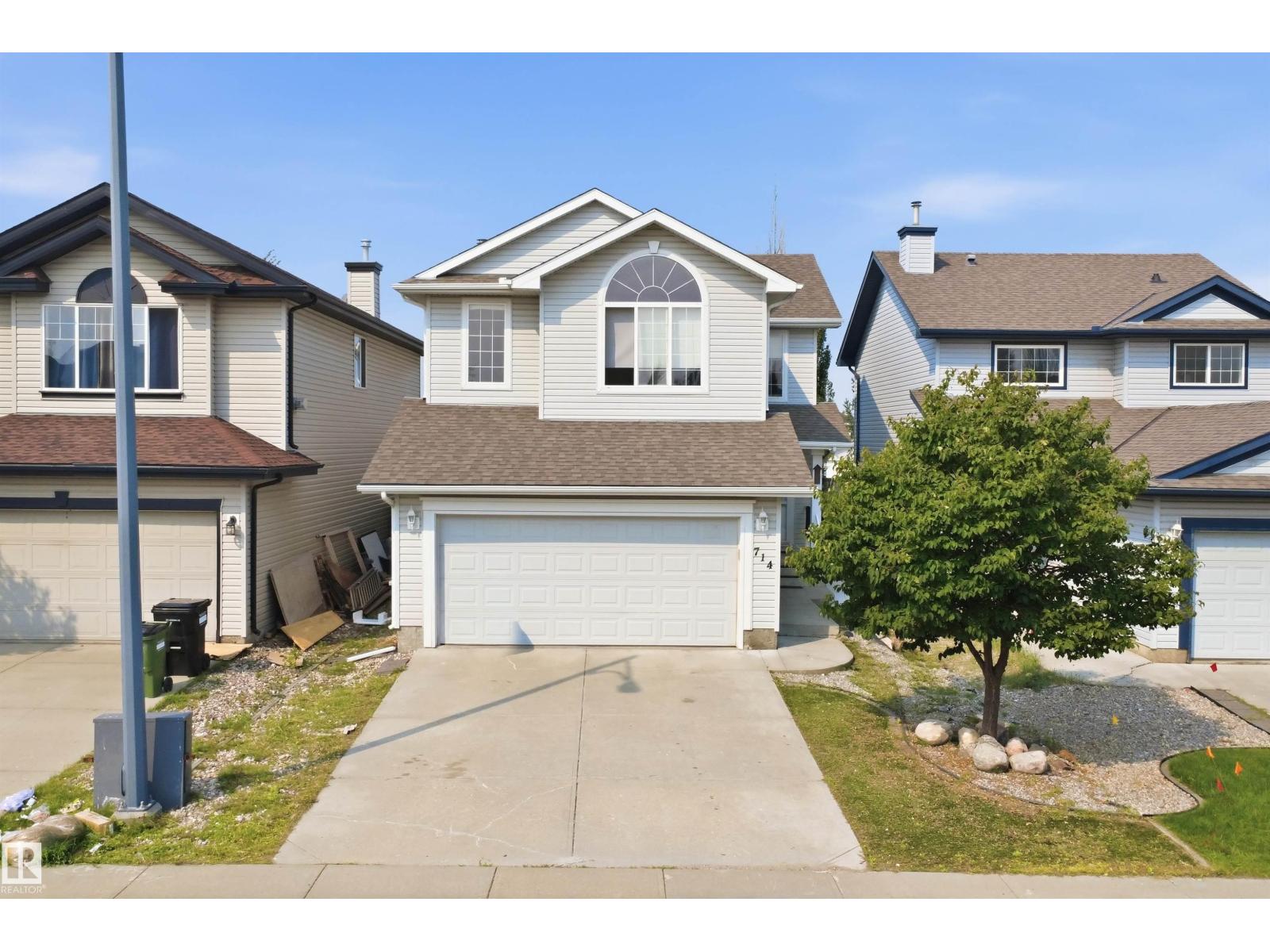 714 87 Street SW - 54