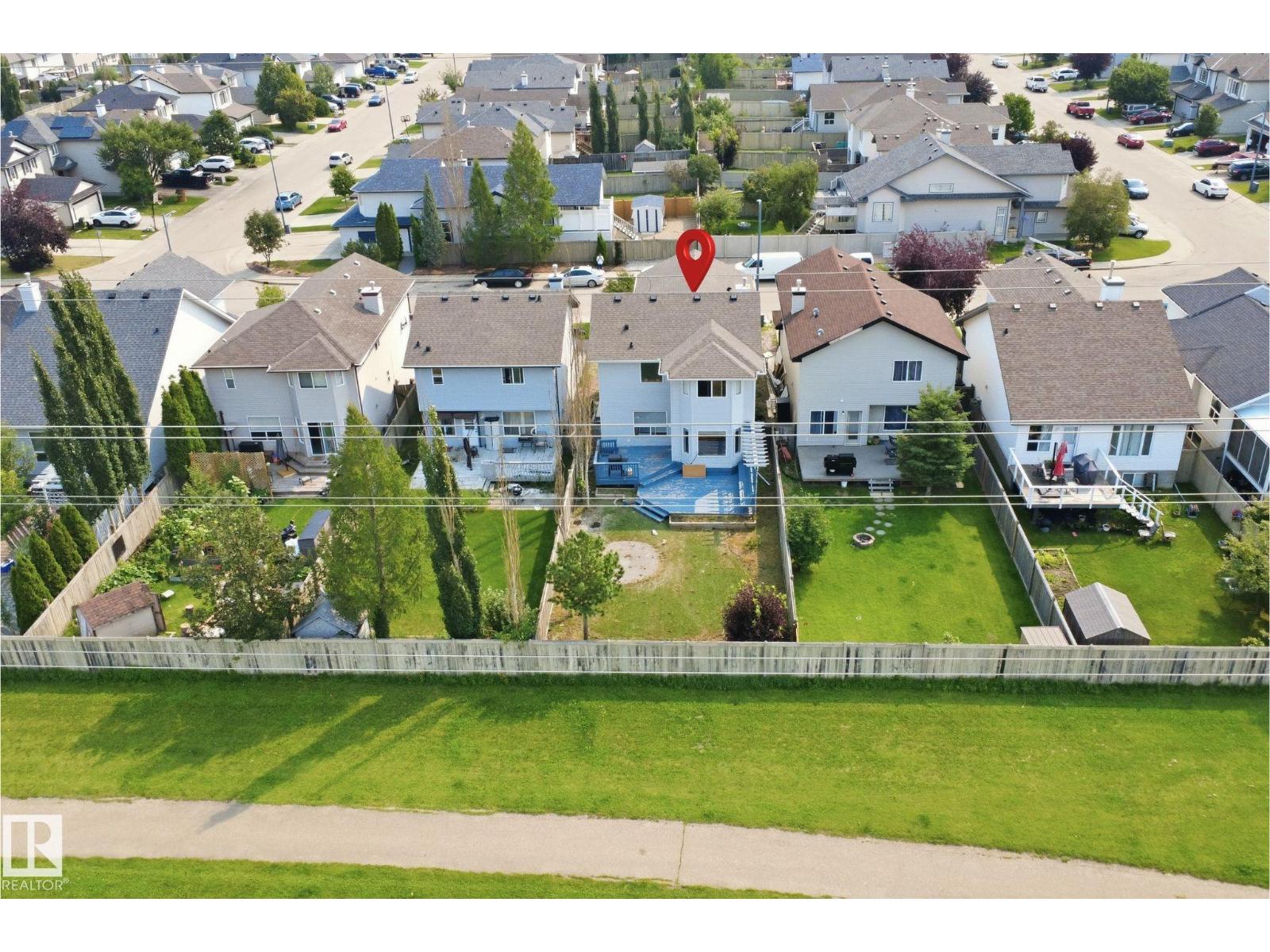 714 87 Street SW - 51