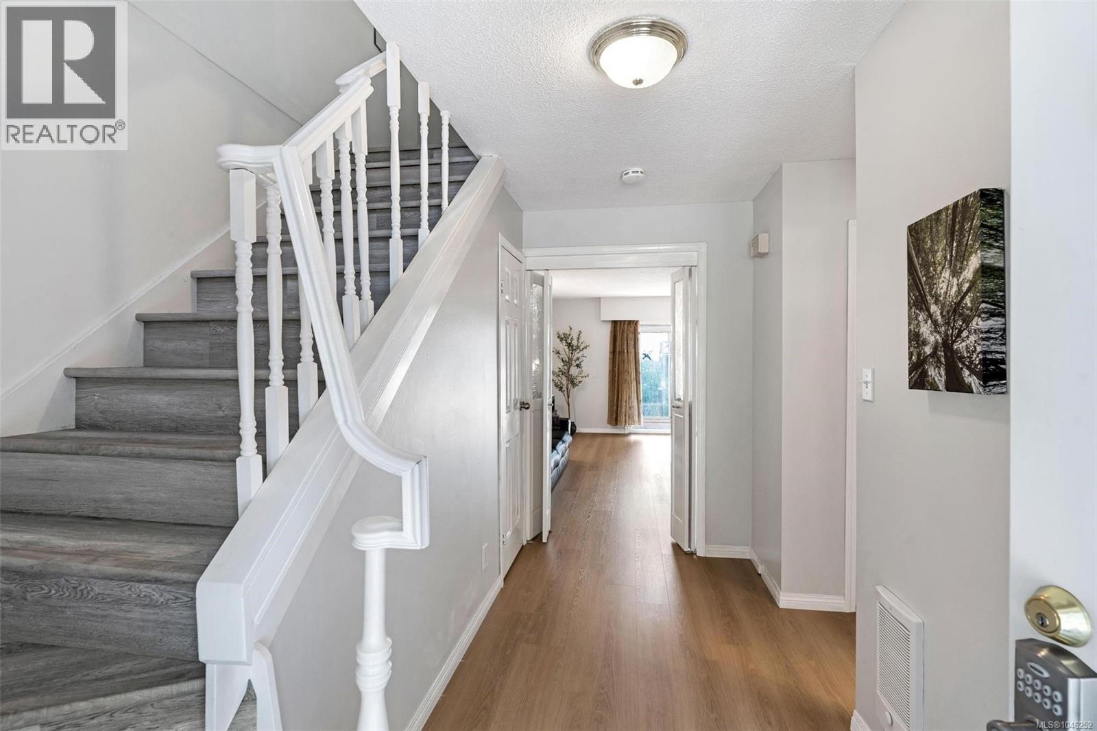 #18 1701 McKenzie Ave - Image 21