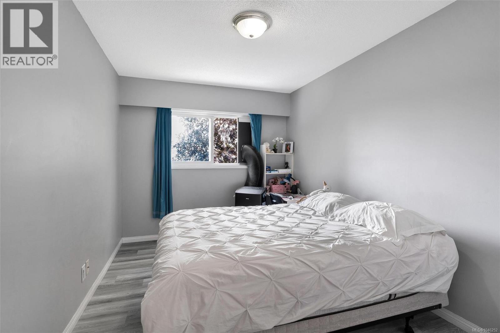 #18 1701 McKenzie Ave - Image 26