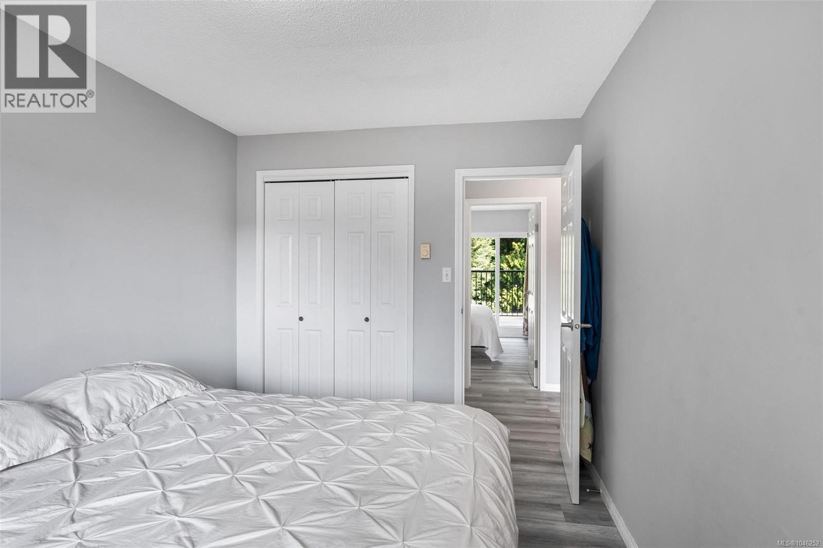 #18 1701 McKenzie Ave - Image 27