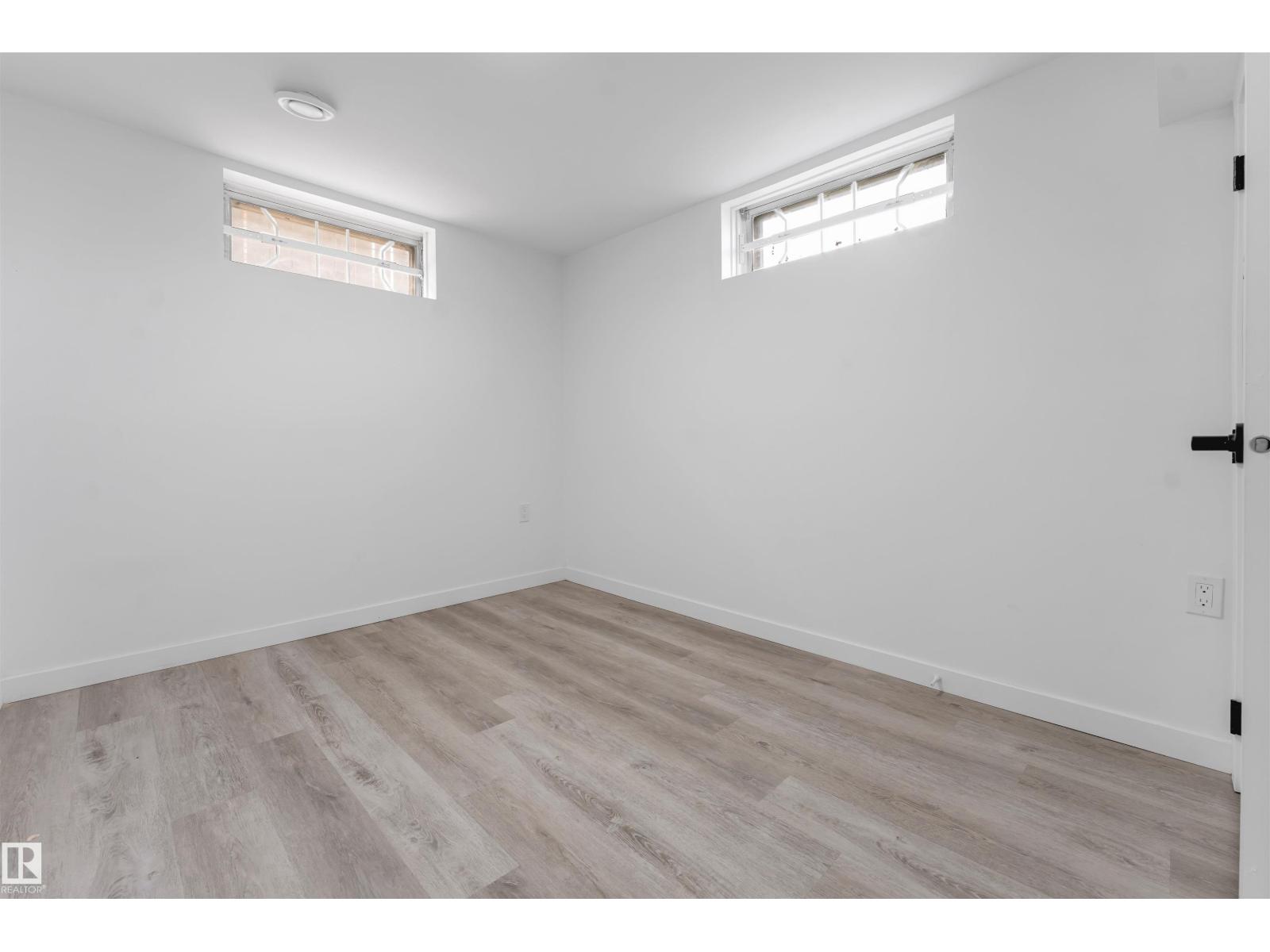 1320 69 ST NW - 39