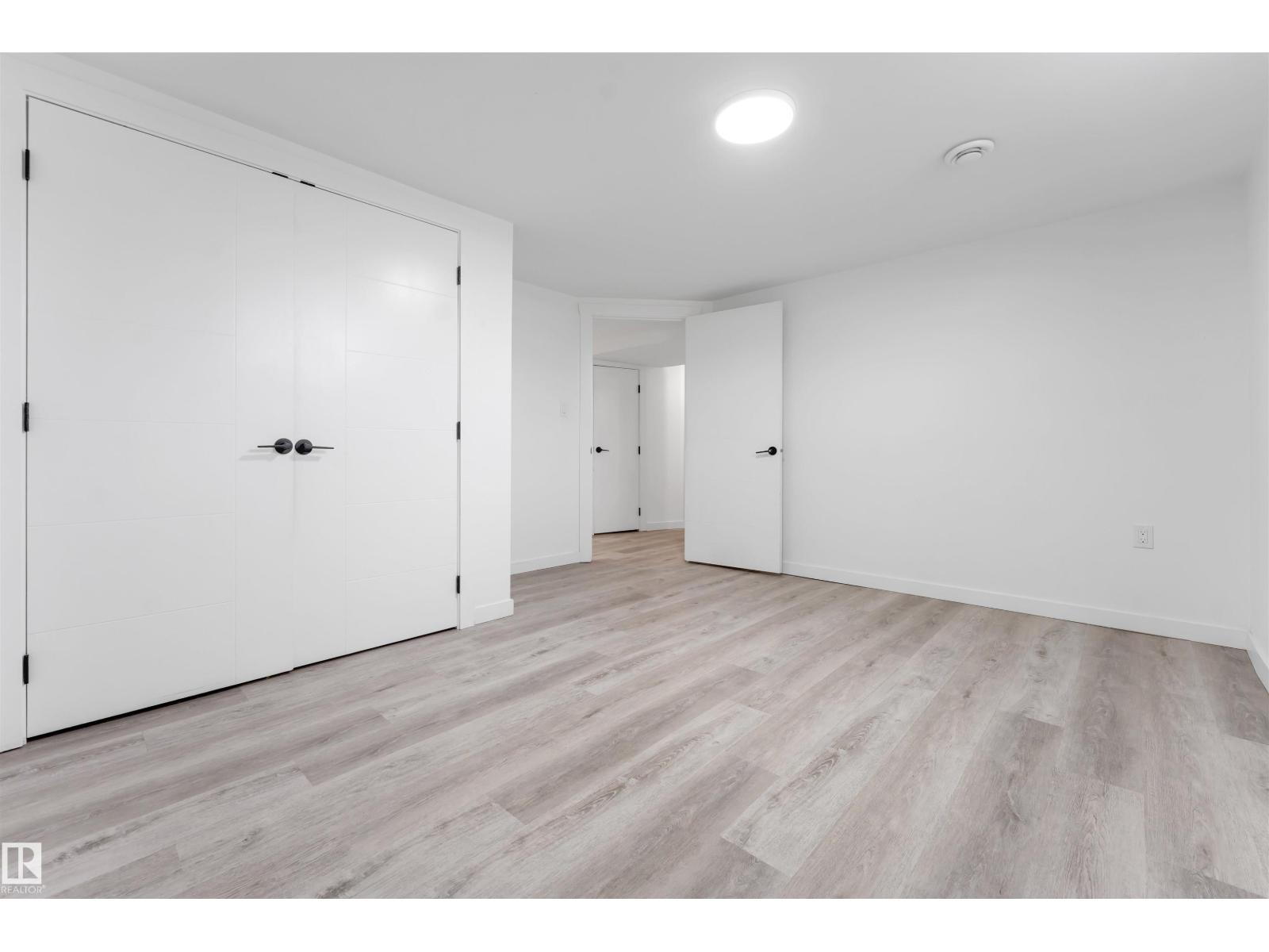 1320 69 ST NW - Image 38