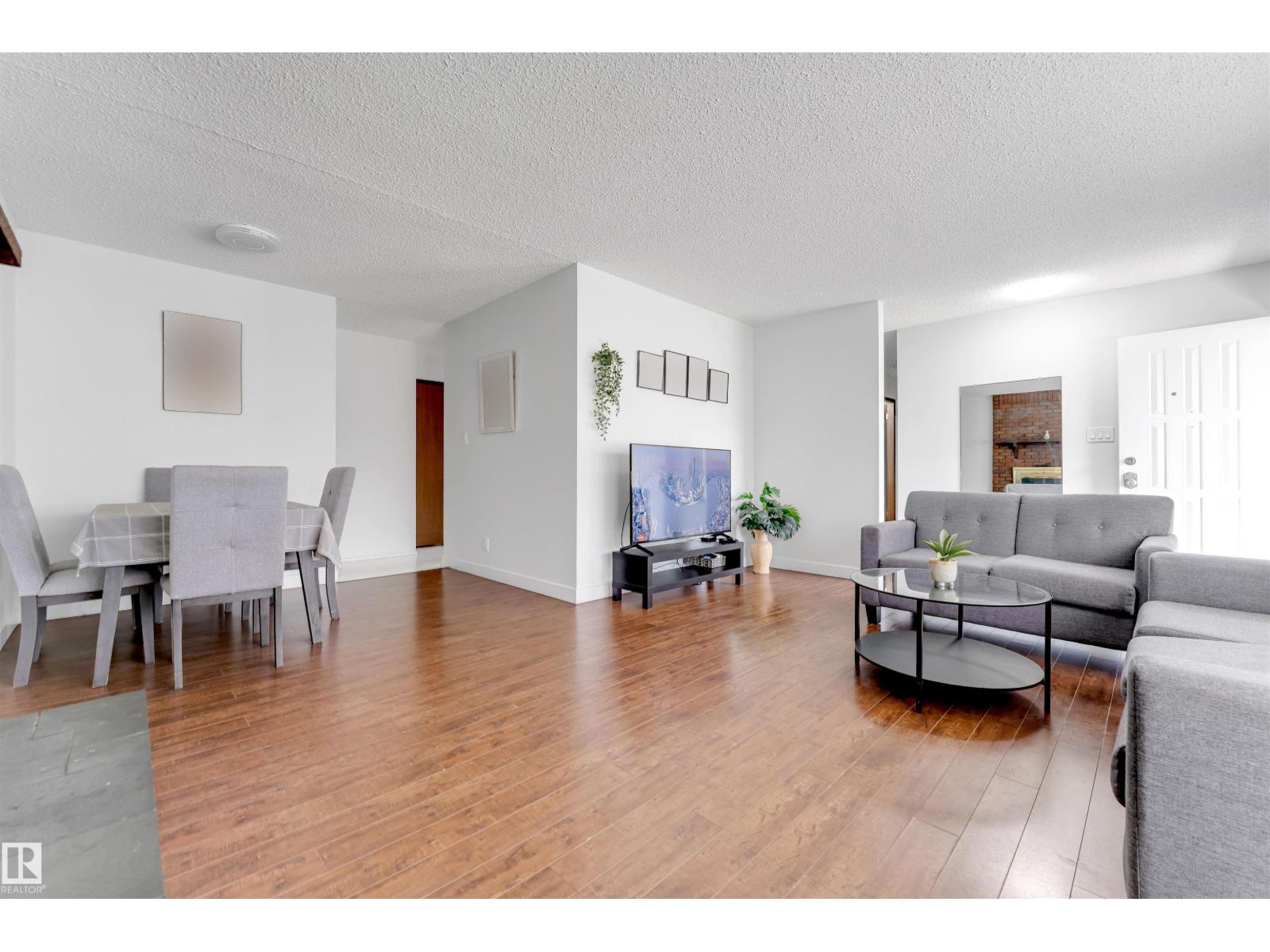 1320 69 ST NW - Image 14