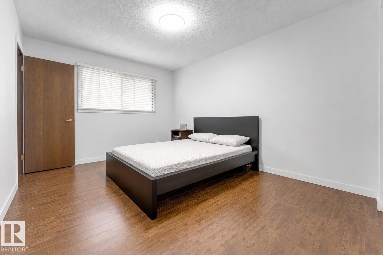 1320 69 ST NW - 26