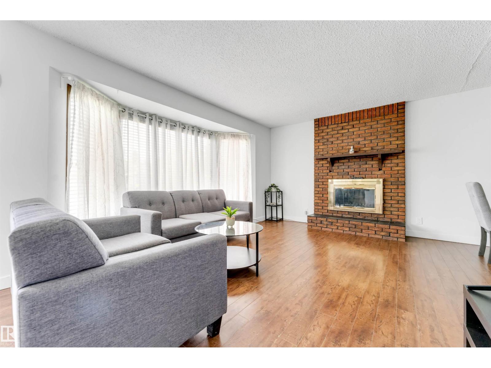 1320 69 ST NW - 15