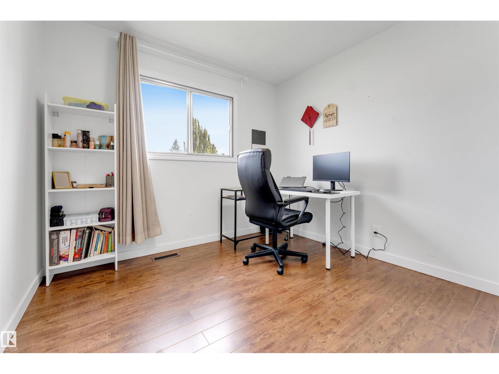 1320 69 ST NW - Image 22