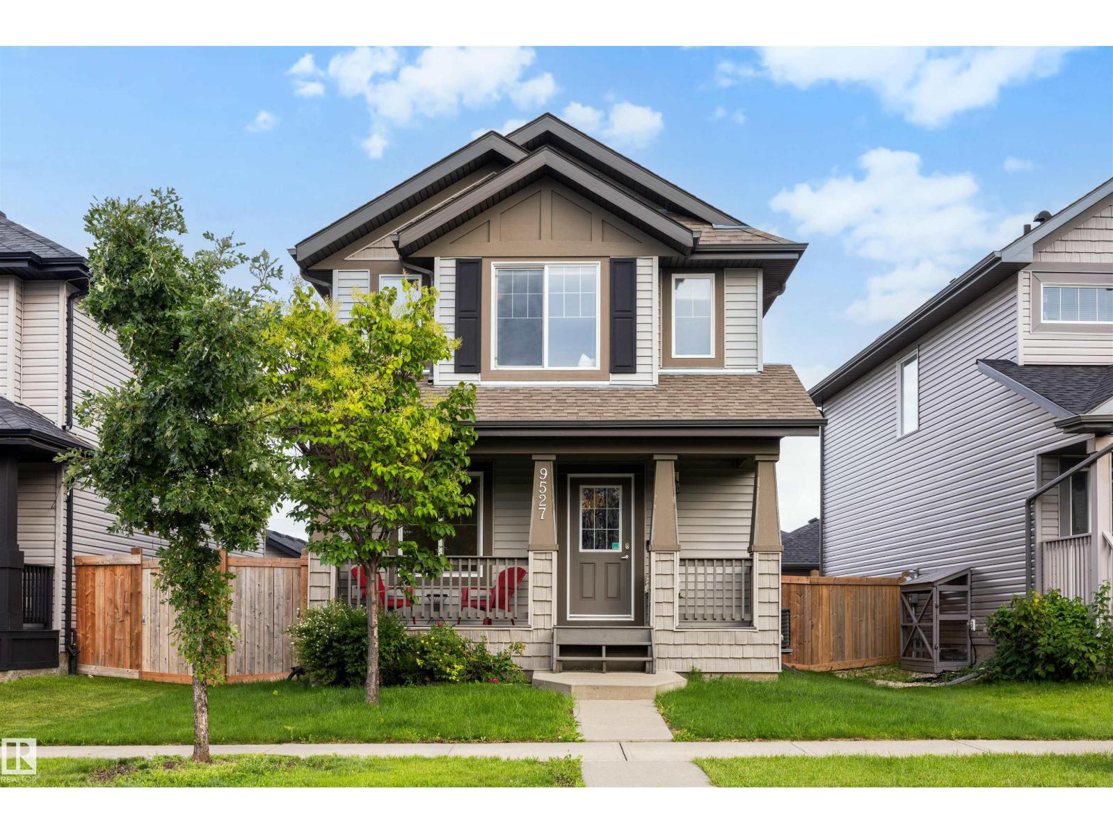9527 212 ST NW - 1