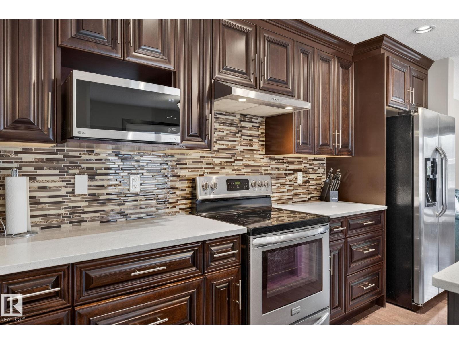 8506 80 Avenue NW - Photo 10
