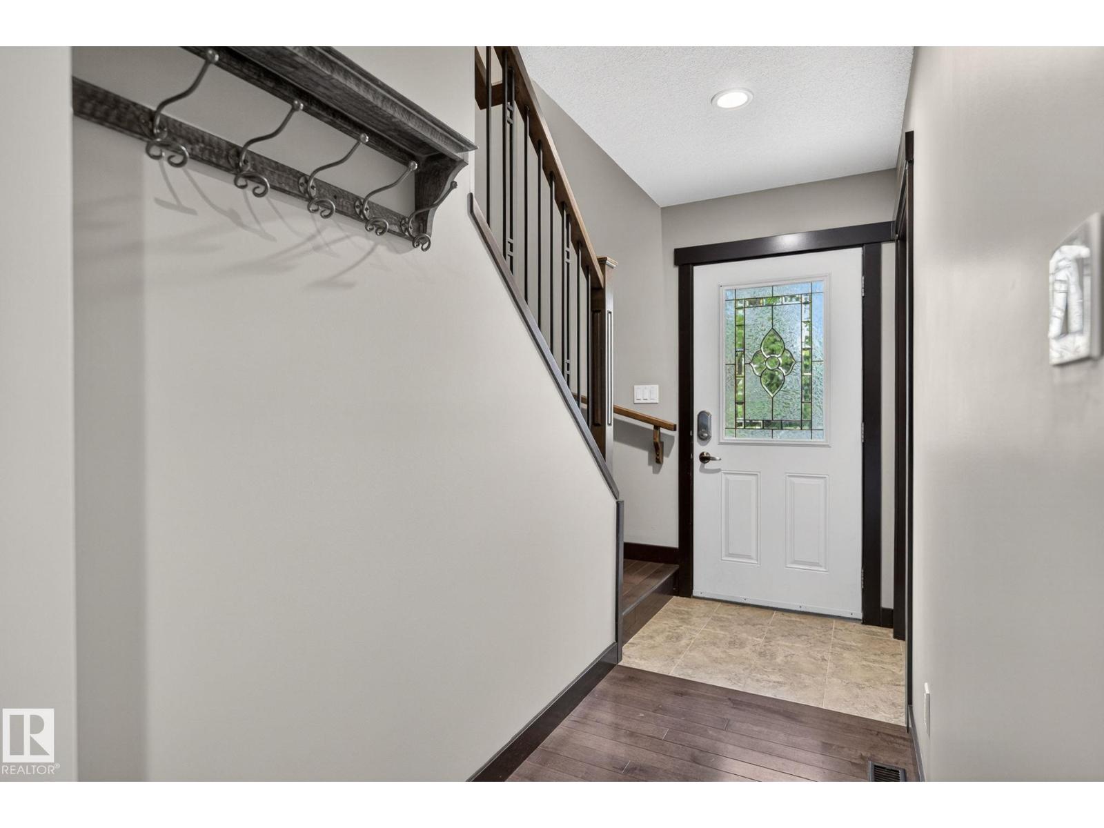 8506 80 Avenue NW - Photo 5