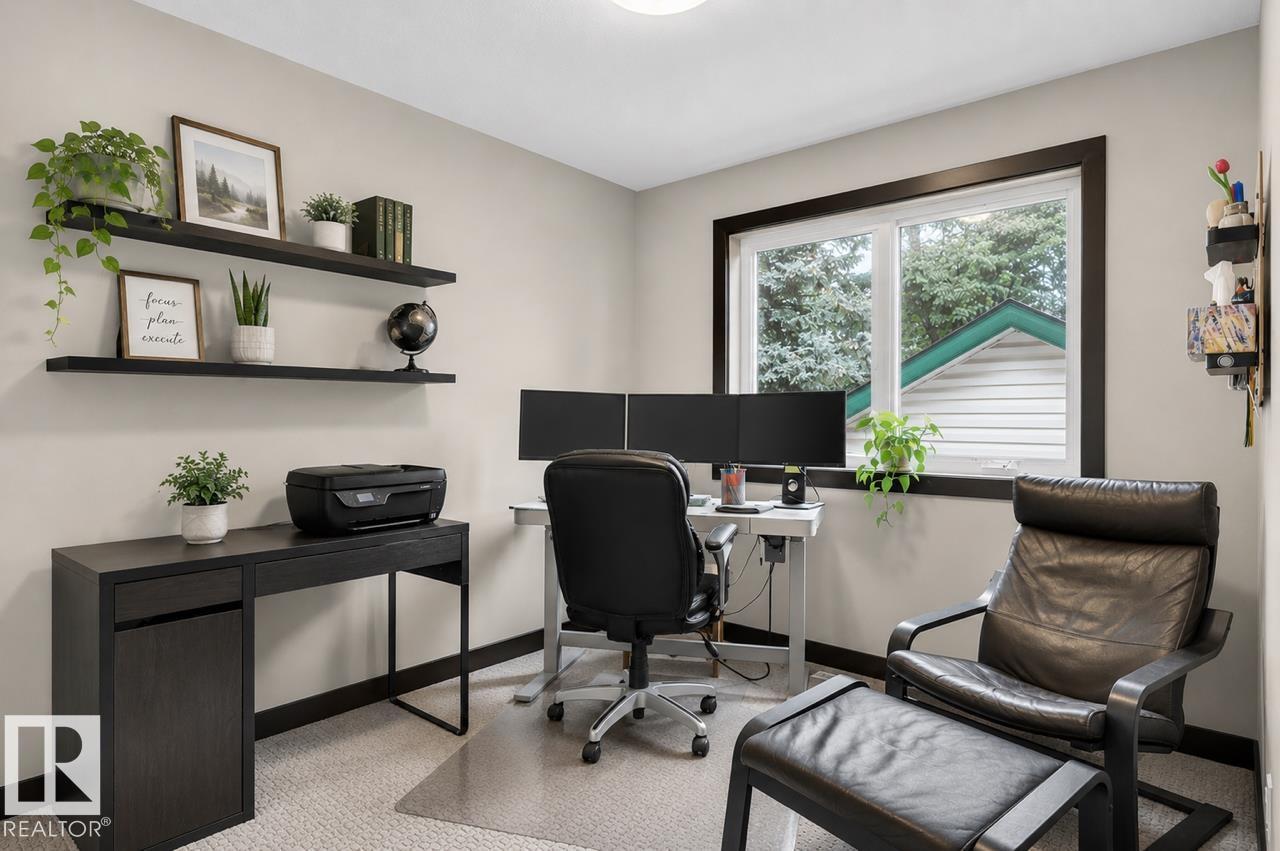 8506 80 Avenue NW - Photo 30