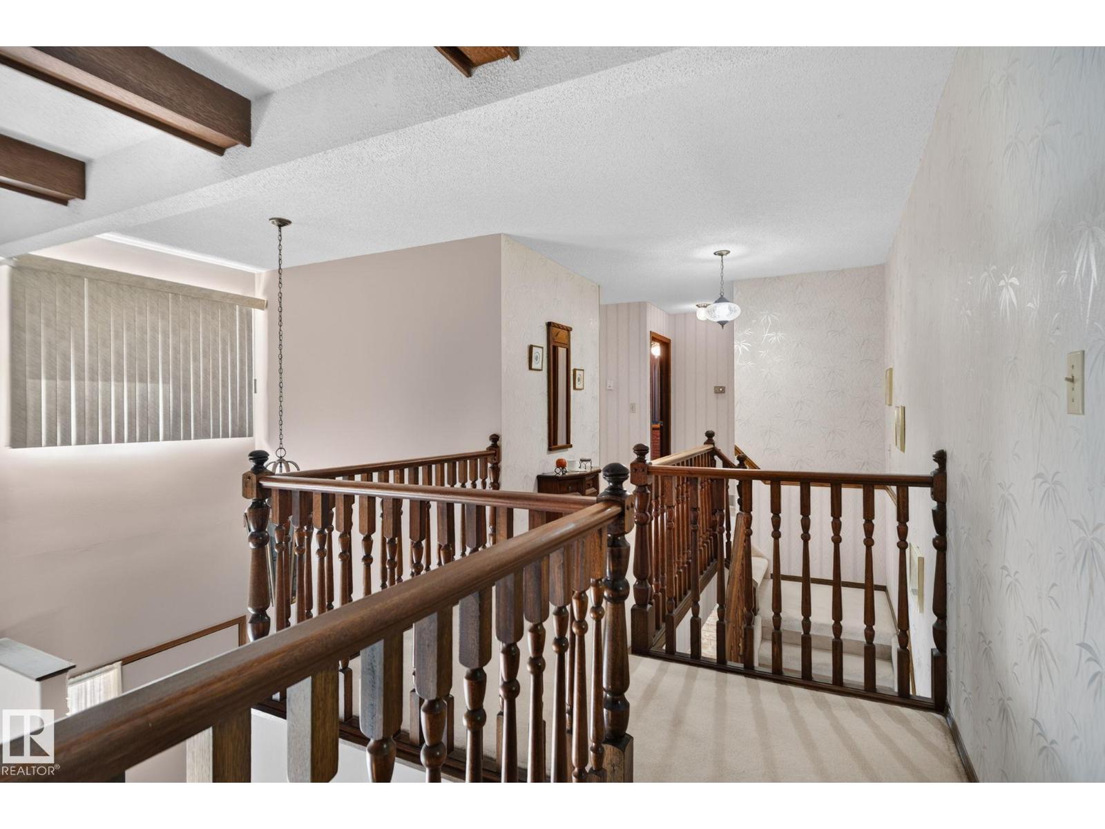 18132 78 AV NW - 32