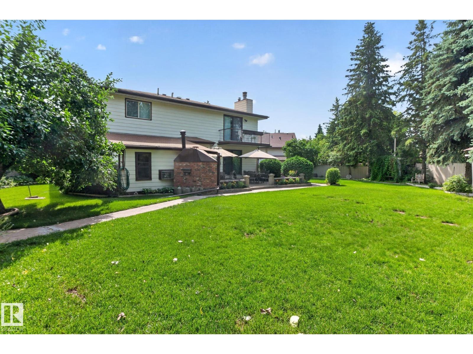 18132 78 AV NW - 7