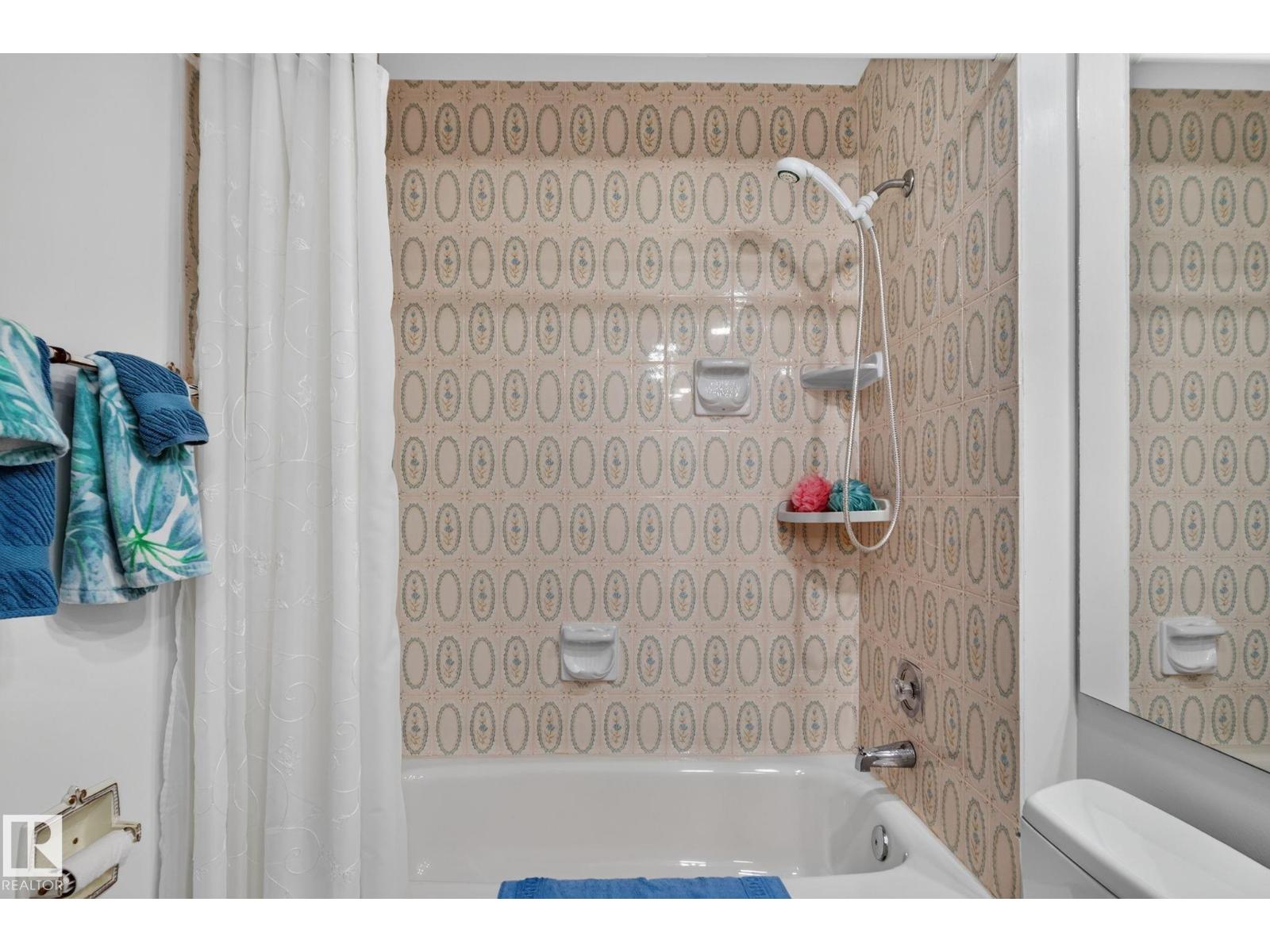 18132 78 AV NW - Image 50