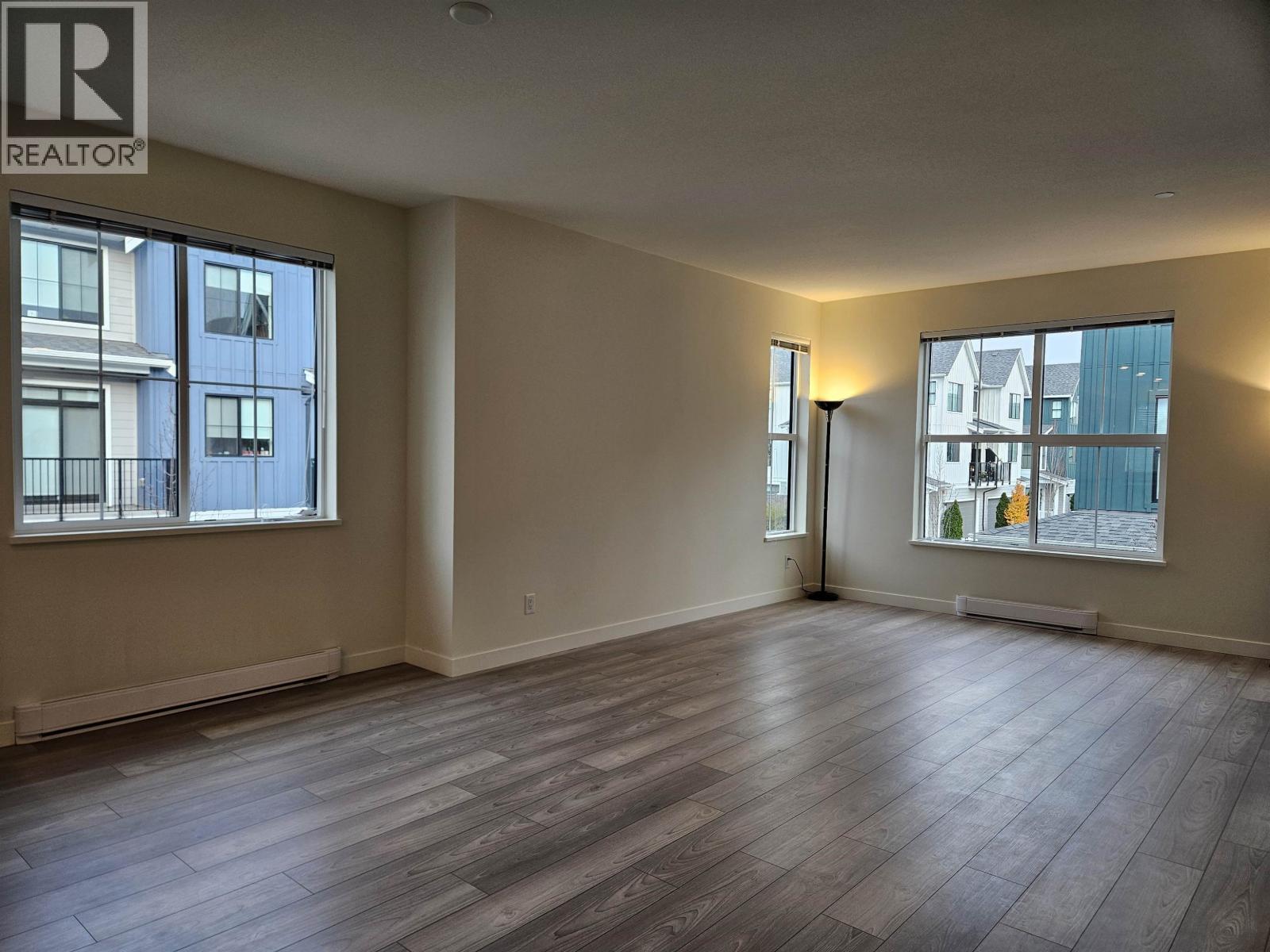 139 488 FURNESS STREET, New Westminster