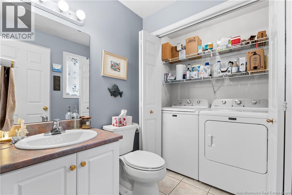 609 Clarence-Cormier Street - 13