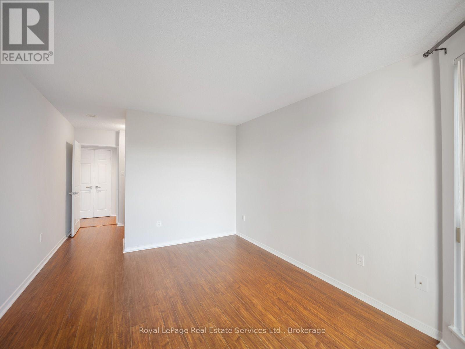 #309 2177 BURNHAMTHORPE ROAD W - 13
