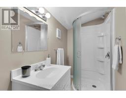 1025 & 1027 Big Island Road, Bracebridge, ON P1L1X1 Photo 35