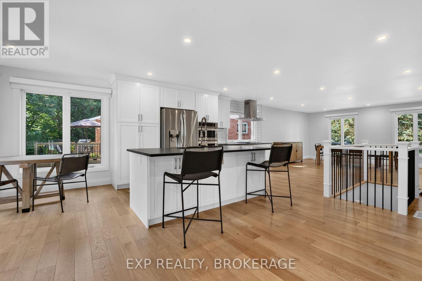 1146 DUNHAM STREET - Image 17