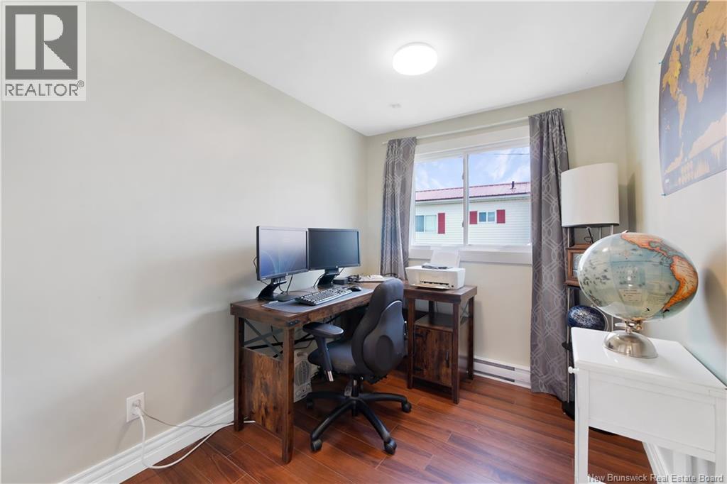 43 Darrell Avenue - 14