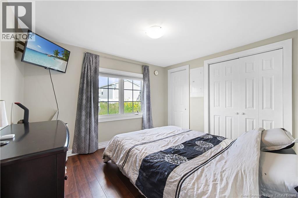 43 Darrell Avenue - 12
