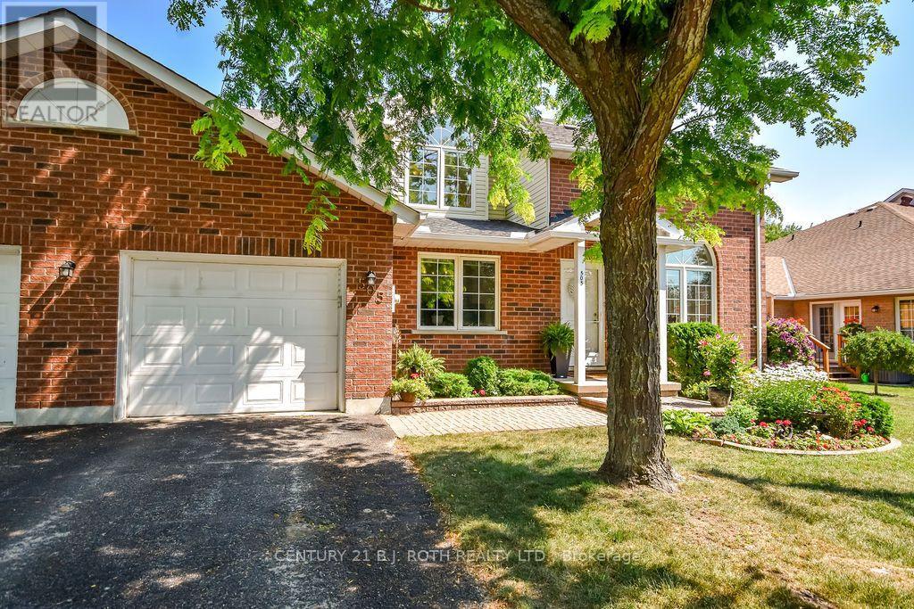 Single Attached Garage w/ Inside Entry