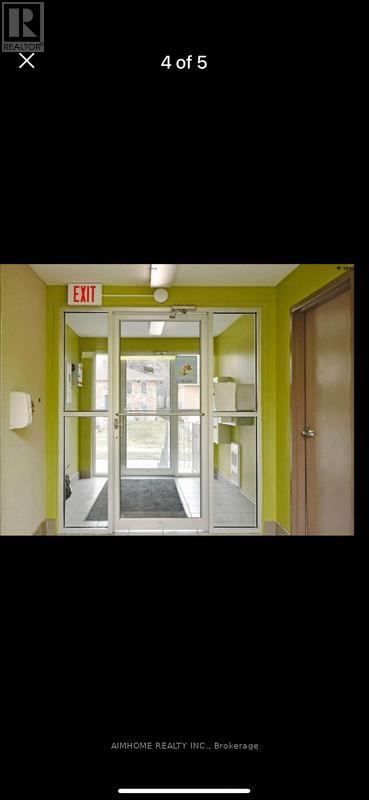 403 - 261 LESTER STREET, Waterloo — photo 2