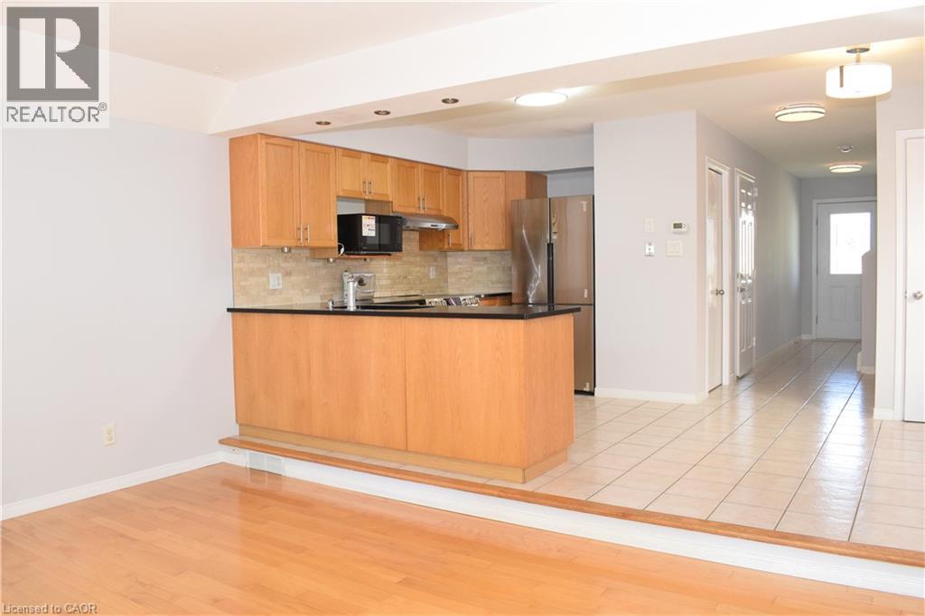 688 STAR FLOWER Avenue Unit# A — photo 3