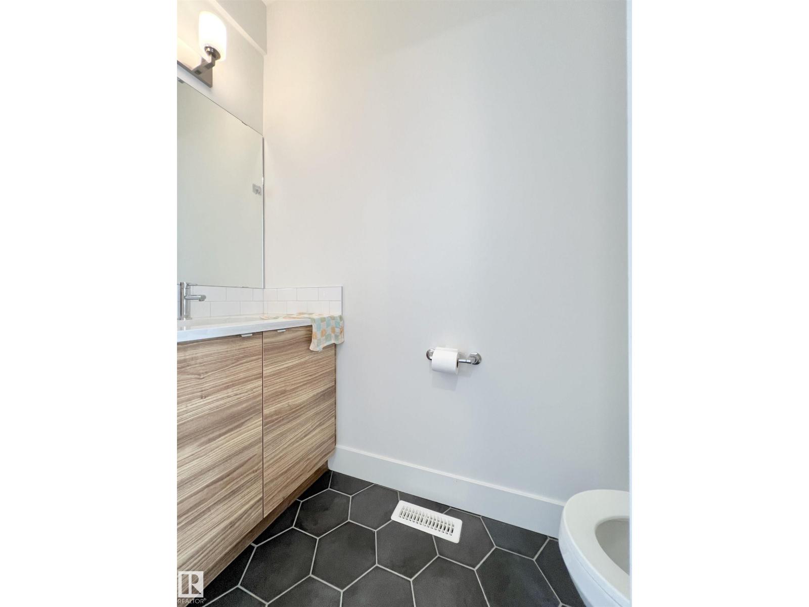 6045 KING LANDING LD SW - Image 32